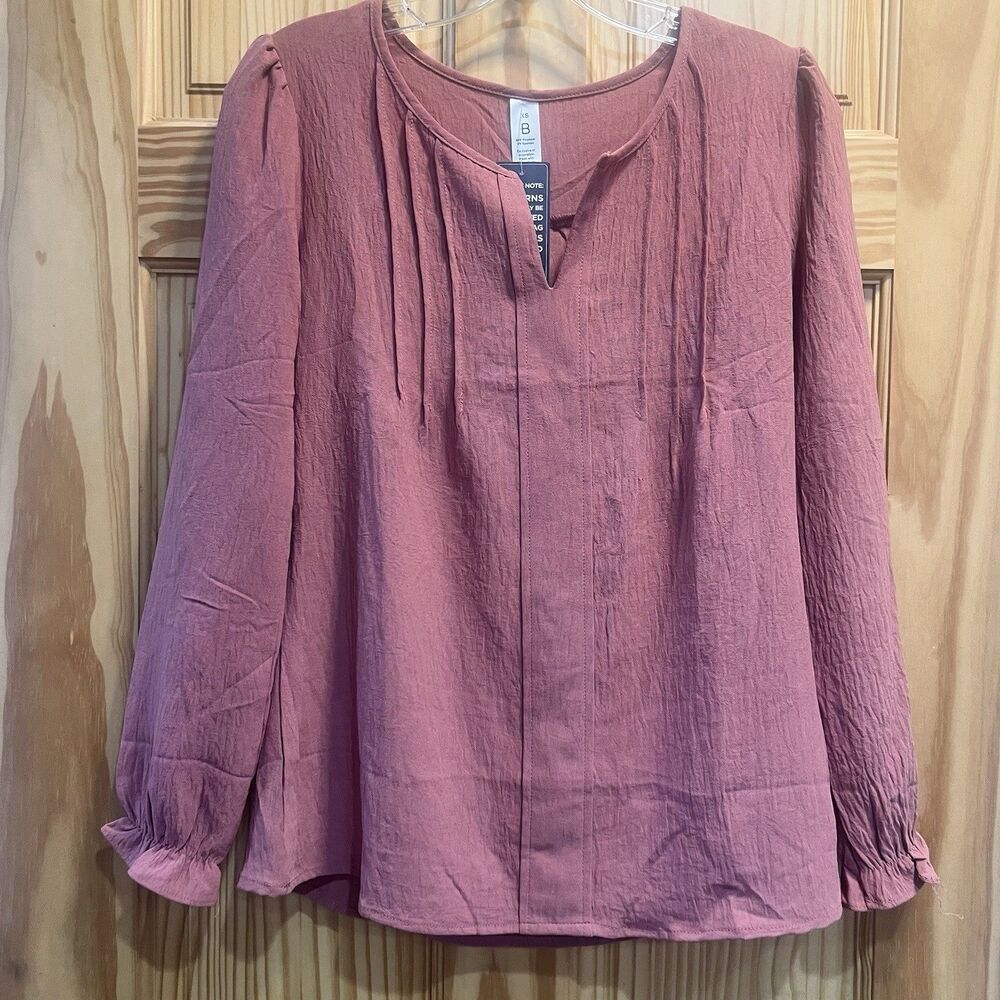 Blooming Jelly Blouse XS NWT Mauve Rose Pleated Split V-Neck Long Sleeve Top